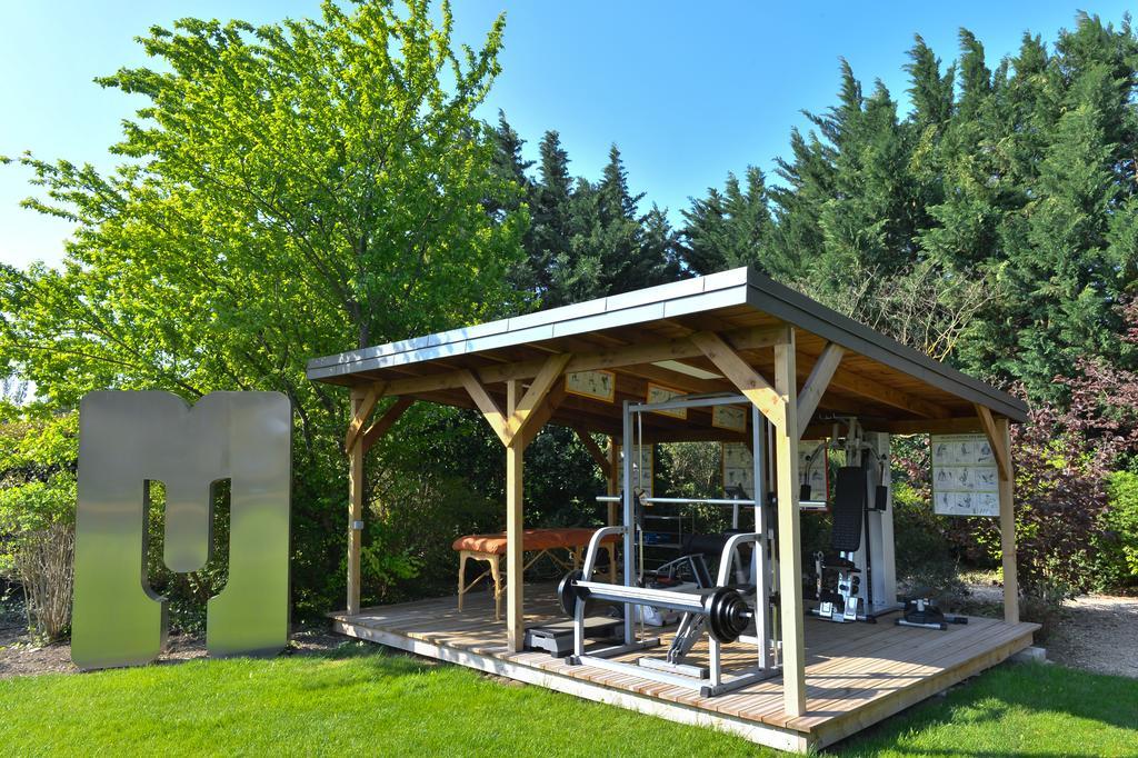 Gite Des Carmes And Spa Le Thor Exterior foto